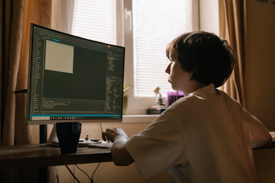 プログラミング学習環境のモニターとコード